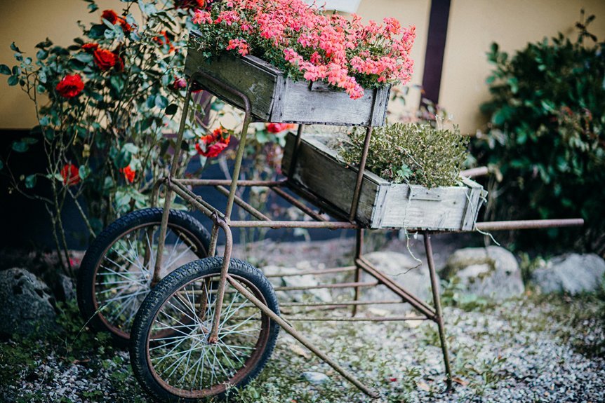 comfortable gardening on wheels