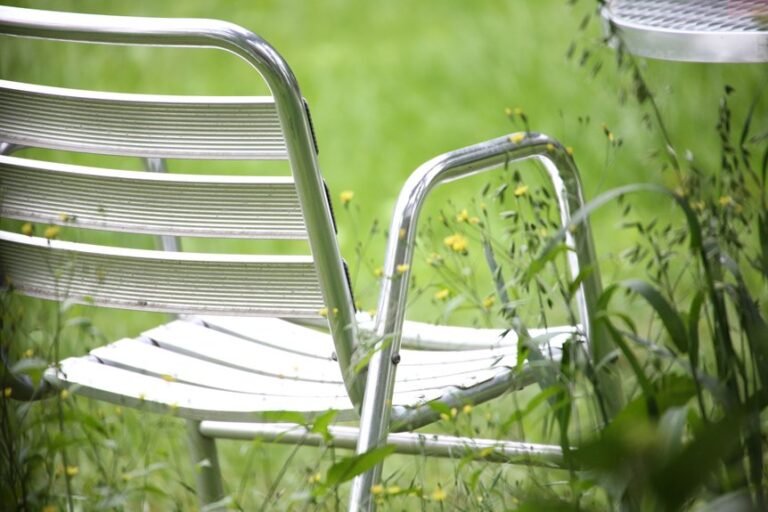 durable paint for aluminum